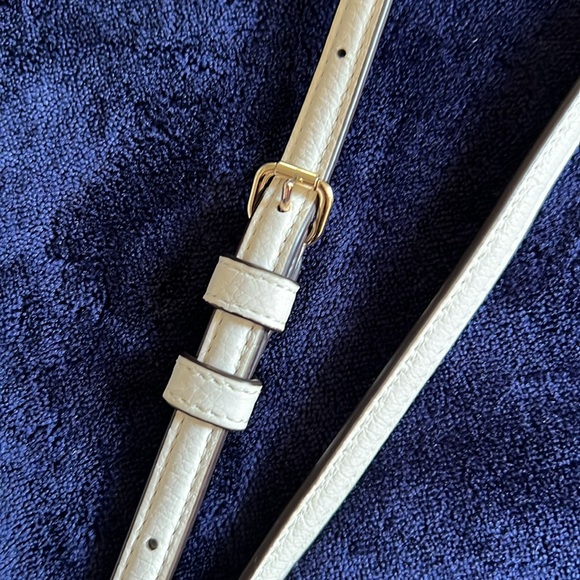 Coach Lyla Crossbody Ivory Color - Picture 9 of 14